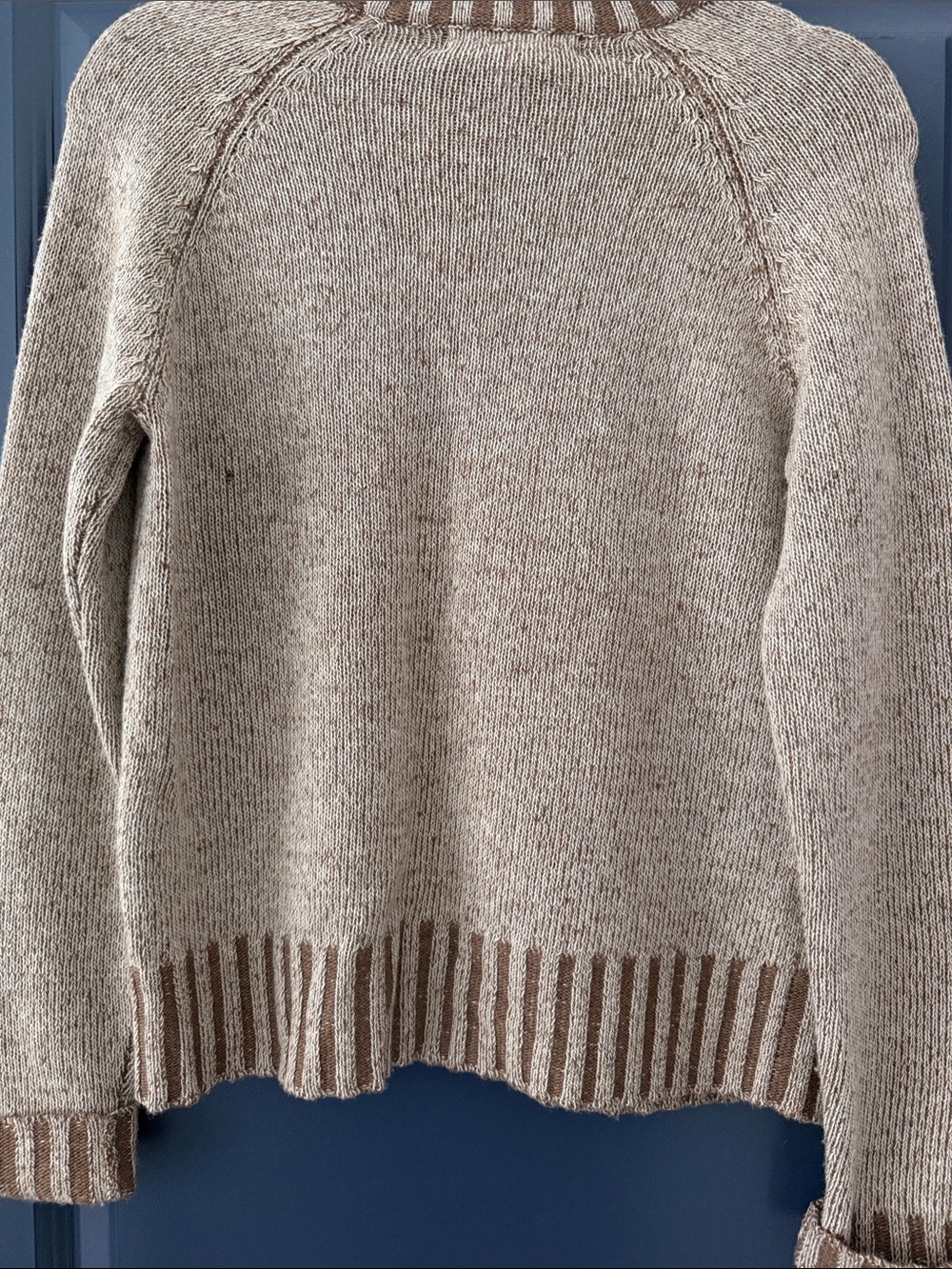 BANANA REPUBLIC tan wool sweater - Picture 2 of 6